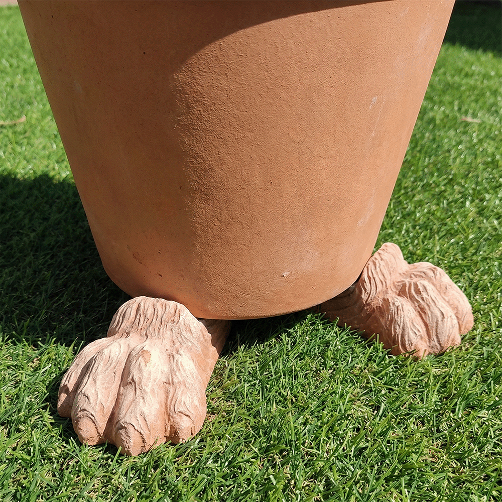 piedino alzata zampa di leone produttori vasi in terracotta toscana fatti a mano vasi di terracotta grandi vaso terracotte vasi artigianali made in italy grande vaso di terracotta artigianale fornace terracotta fabbrica di vasi da esterno fabbrica di terrecotte