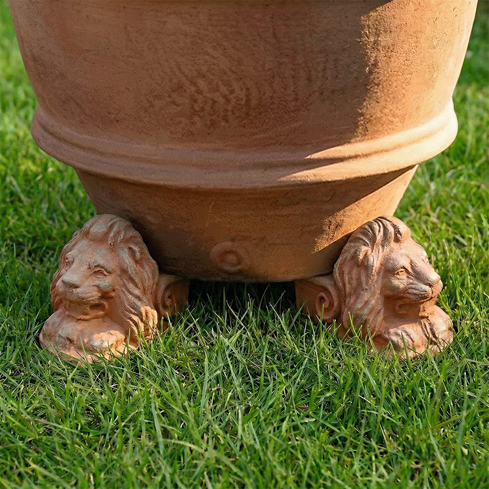 piedino alzata testa di leone produttori vasi in terracotta toscana fatti a mano vasi di terracotta grandi vaso terracotte vasi artigianali made in italy grande vaso di terracotta artigianale fornace terracotta fabbrica di vasi da esterno fabbrica di terrecotte