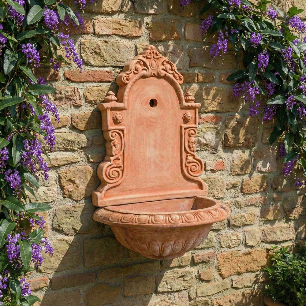 Pannello Fiorito Gerla Baccellata fontana produttori vasi in terracotta toscana fatti a mano vasi di terracotta grandi vaso terracotte vasi artigianali made in italy grande vaso di terracotta artigianale fornace terracotta fabbrica di vasi da esterno fabbrica di terrecotte